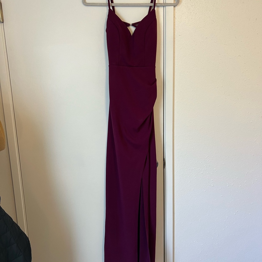 Elegant Burgundy Evening Gown